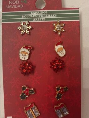 HOLIDAY EARRINGS SET